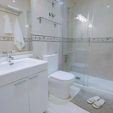 Apartament Karlabcnhome L’Hospitalet de Llobregat