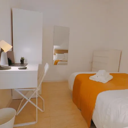 Karlabcnhome L’Hospitalet de Llobregat